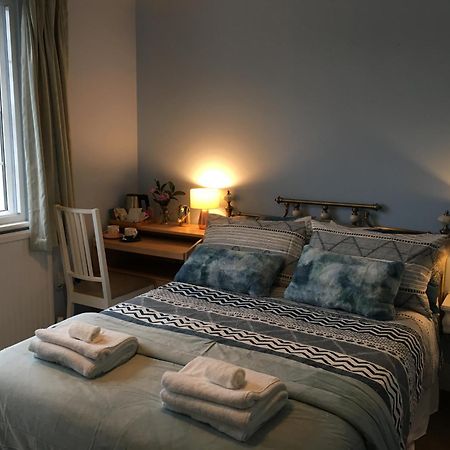 Leafy Suburban Bed And Breakfast Northwood  Екстер'єр фото